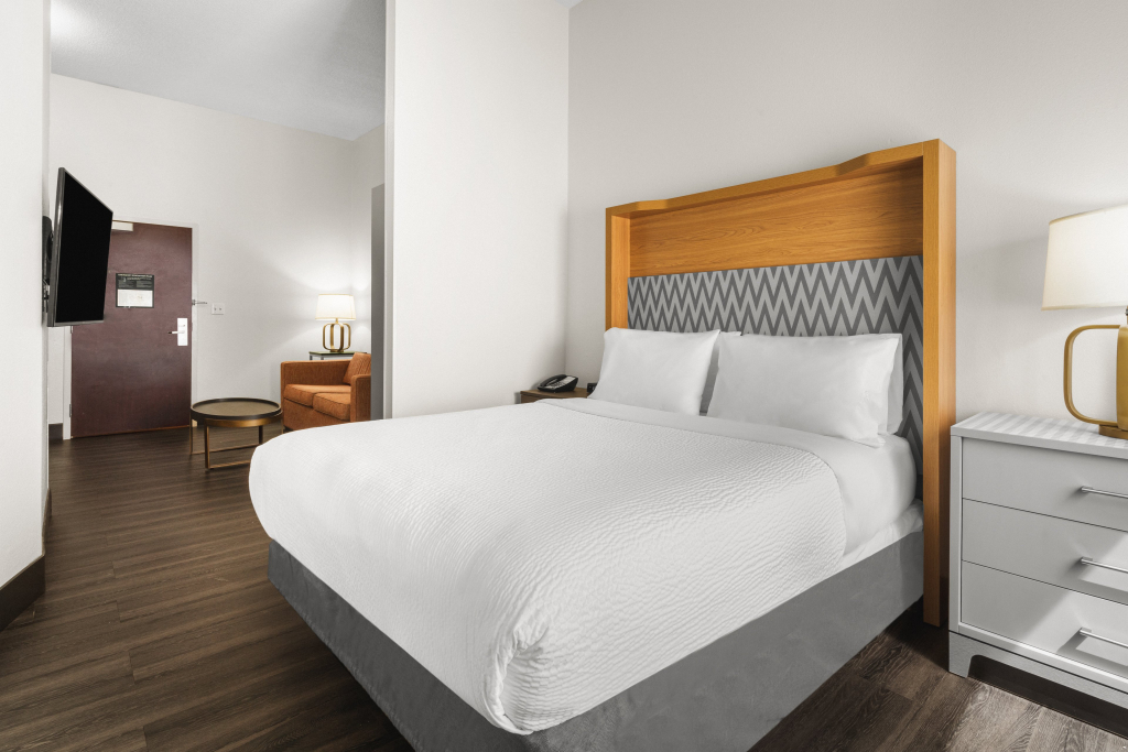 Holiday Inn & Suites Bothell an IHG Hotel