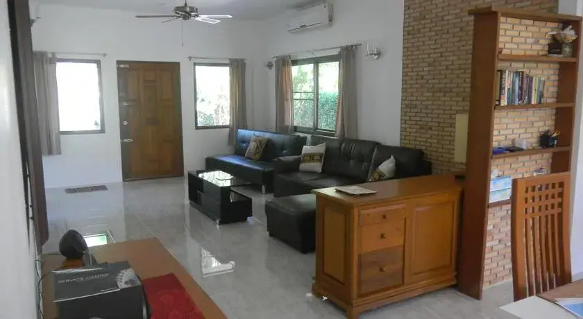 White Swan Villa