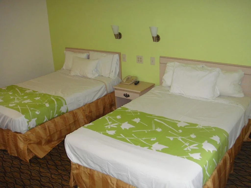 Budget Inn Oakland