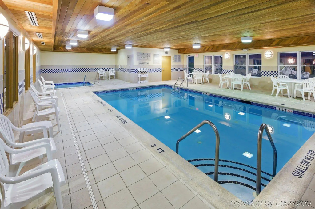 Country Inn & Suites by Radisson, Lehighton-Jim Thorpe, PA