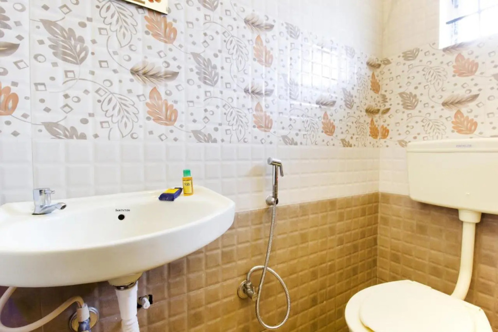 Fabexpress Grand Castle Hill Resorts