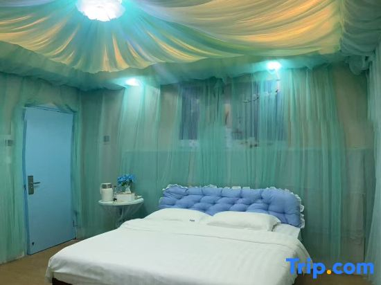 V8 Theme Hotel Binya