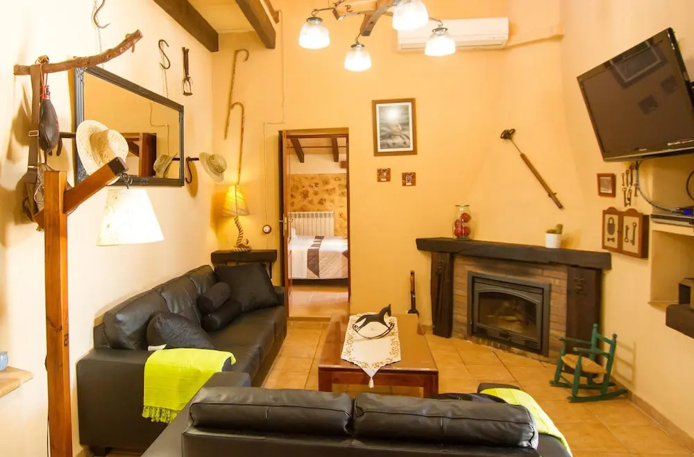 House With 4 Bedrooms in Sencelles, With Wonderful Mountain View, Private Pool, Enclosed Garden - 30 km From the Beach