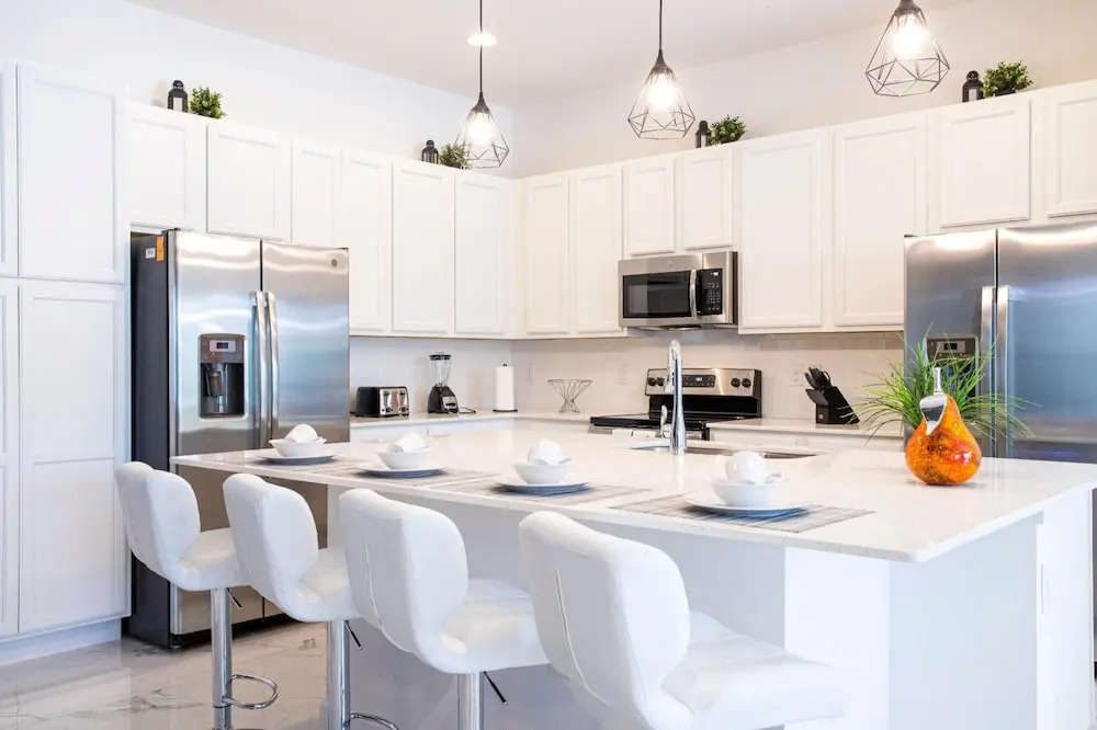 Gorgeous Family Home Sleeps 28 Blv103