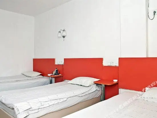 Chun Yi Hotel