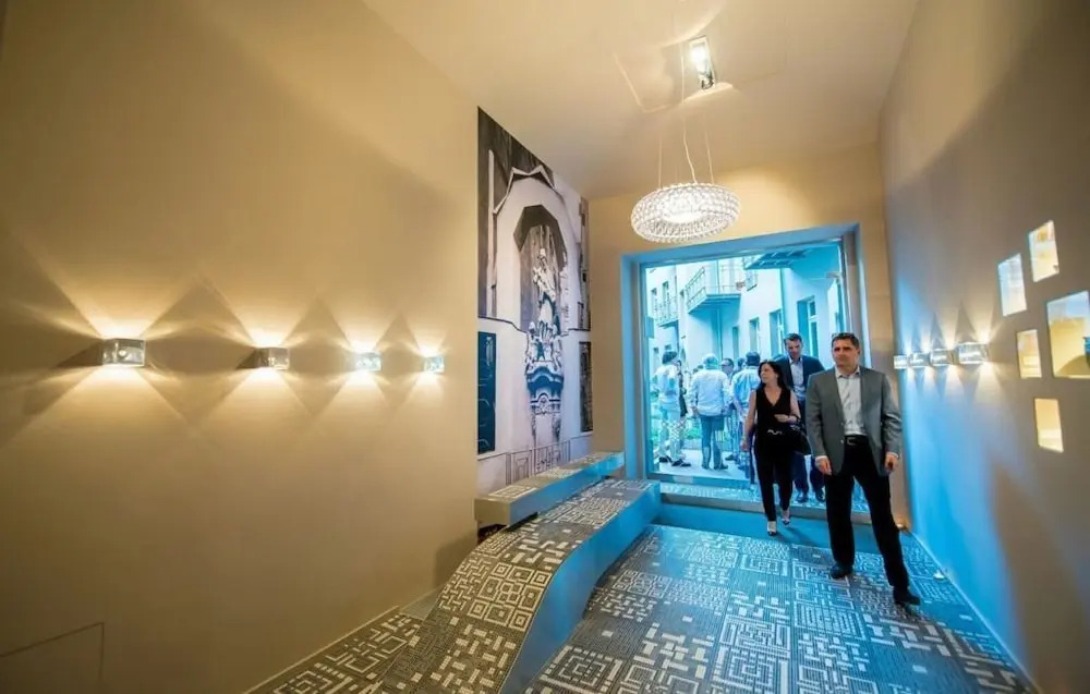 Old Town Apartment
