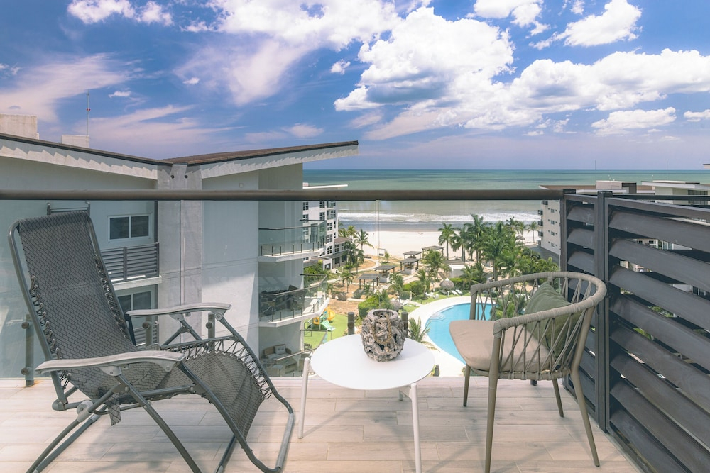 Ventanas del Mar by Playa Caracol Resort