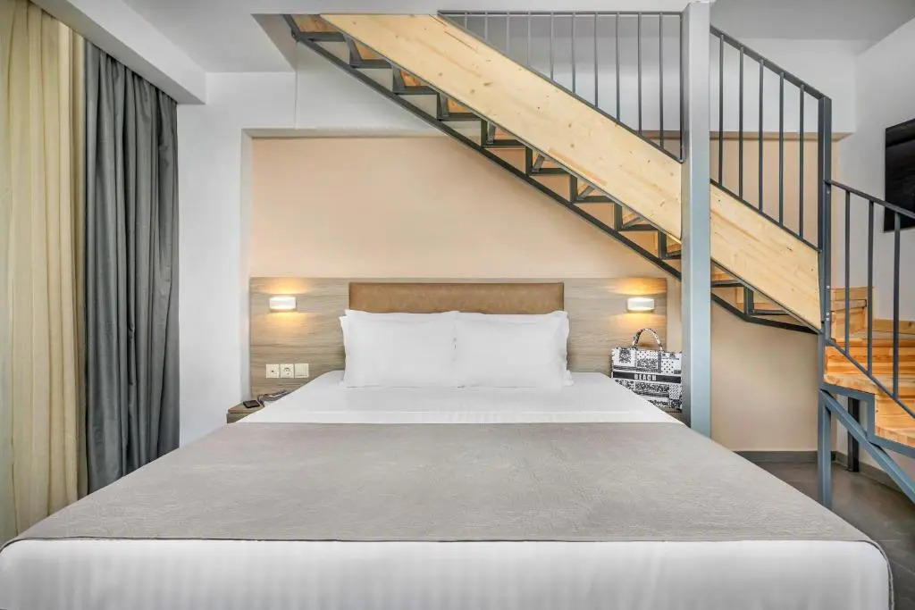 NewStory Suites Possidi