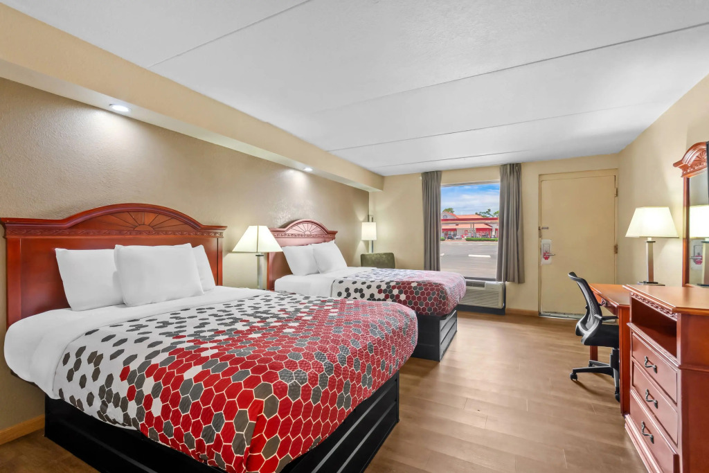 Econo Lodge Panama City St Andrews