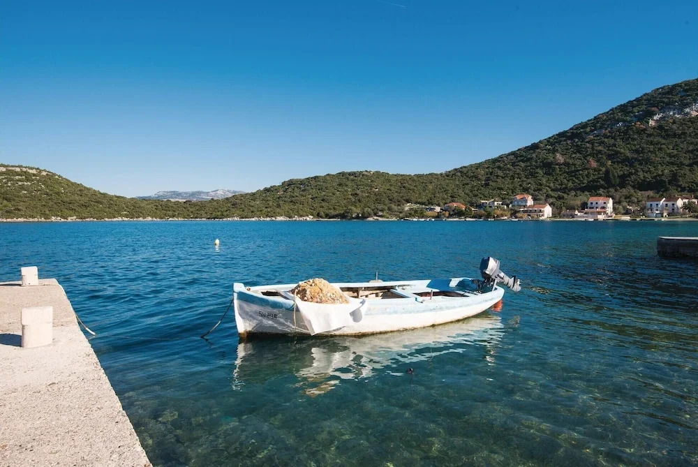 Stunning Home in Dubrava With Wifi and 1 Bedrooms