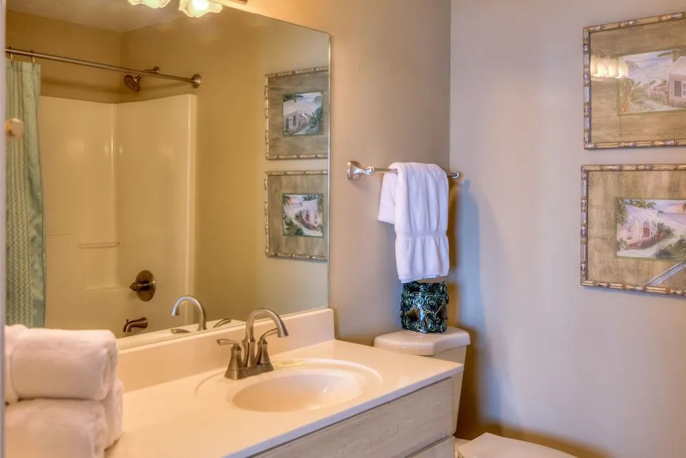 Crystal Shores 1104 2 Bedroom Condo by RedAwning