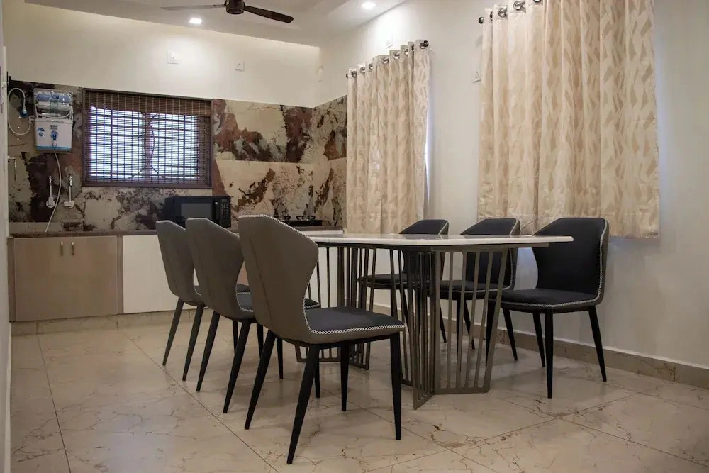 Twin Vila Luxury Stays