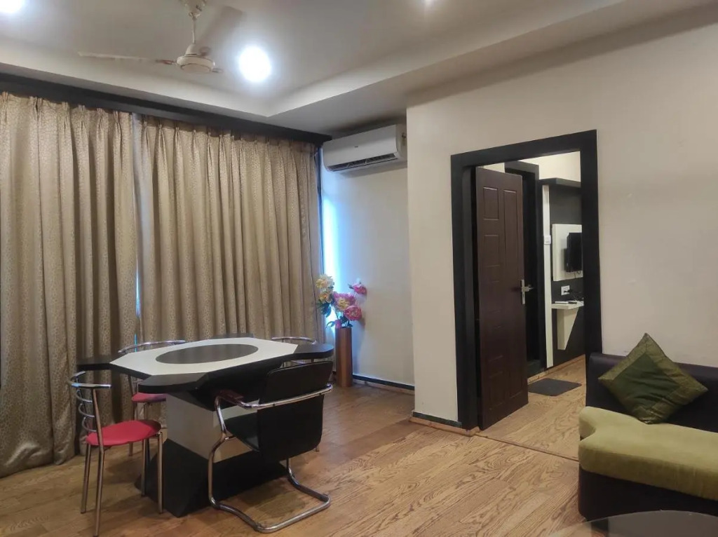 Hotel Rudraksh-Near Airport