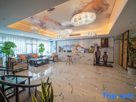 Manshe Hotel (Chongqing Haitangxi Metro Station Store)