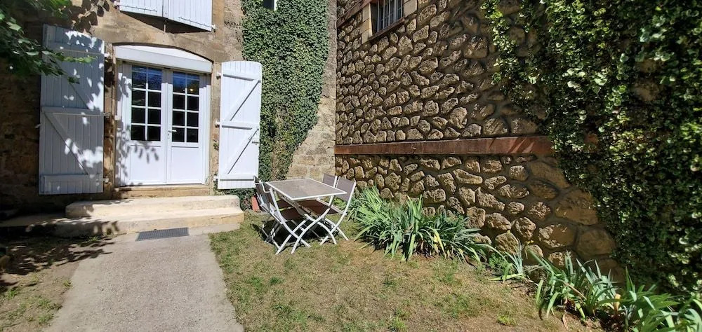 Les Appartements Chambon