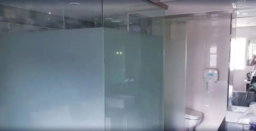 Cube Hotel