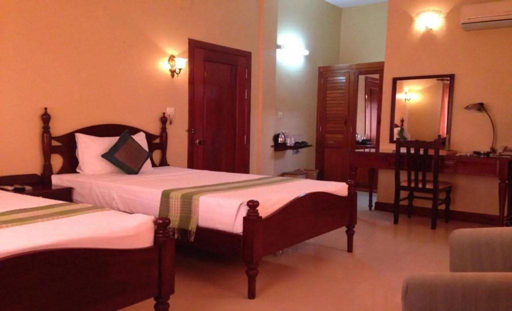 Milan Hotel & Restaurant