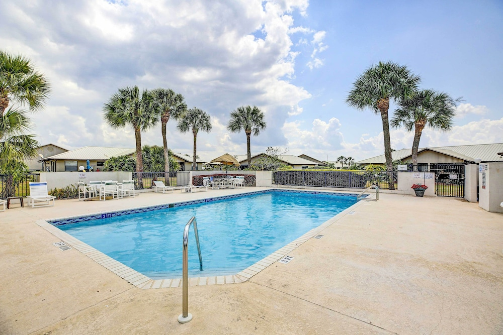 Sebring Fairway Villa | Golf, Lake, Track, & Pools
