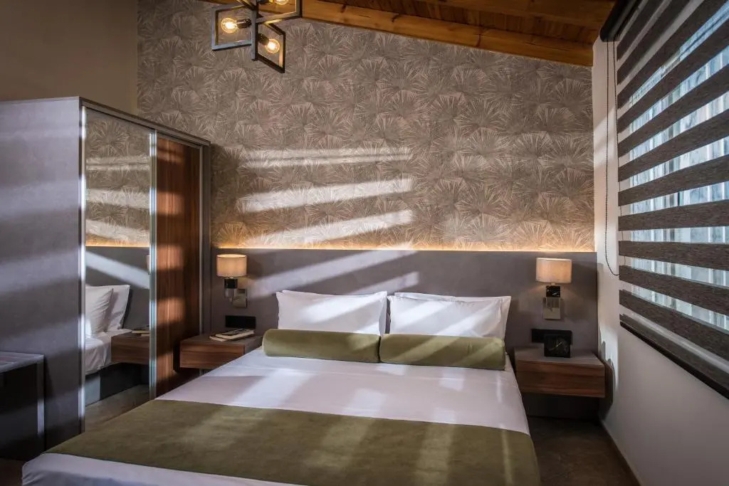 Heraklion Seaside Gem - Olia Private Retreat