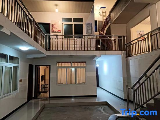 Yanqixuan Xiaoshe Homestay