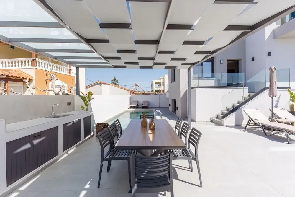 Villa Etoile - With Private Pool and Sauna