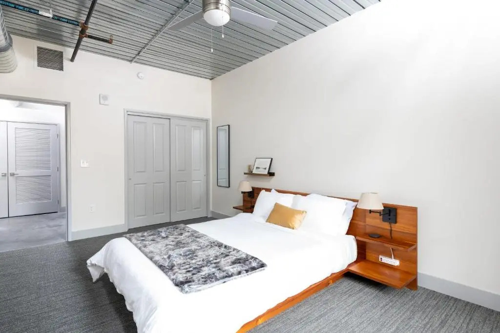 Flexhome Brewery District M4 - FiservGymParking