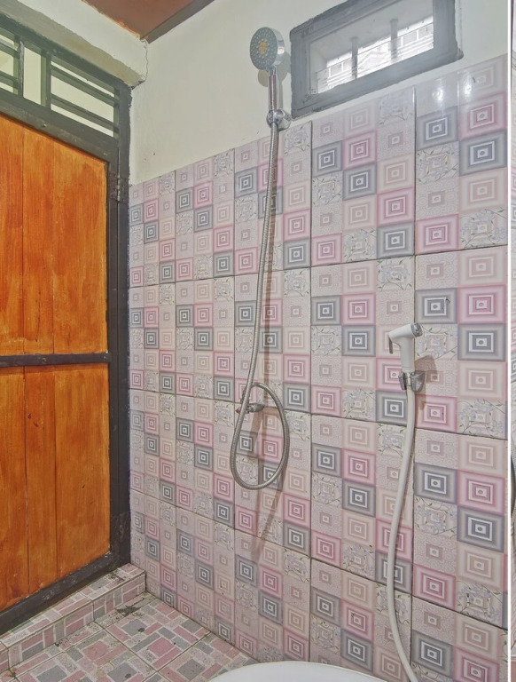 Hotel O Wawi Kadio Homestay