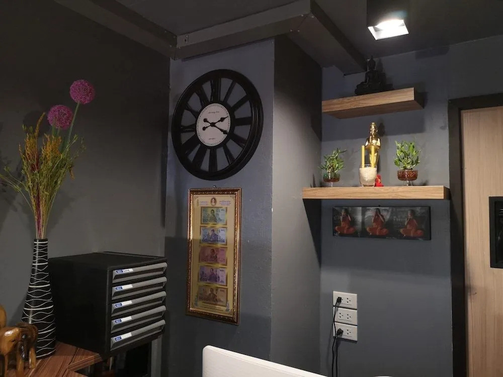 Connect Hostel Patong