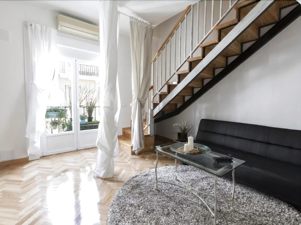 LAVAPIÉS Apartment I (1BR 1BT)