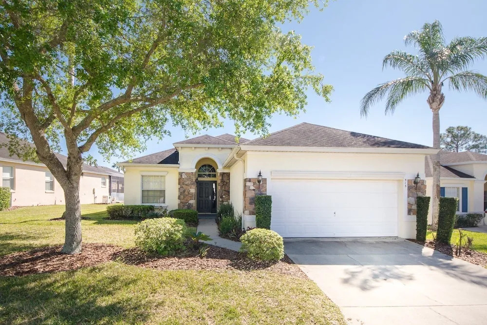 5BR Calabay Parc Pool Home 513 by OVRH