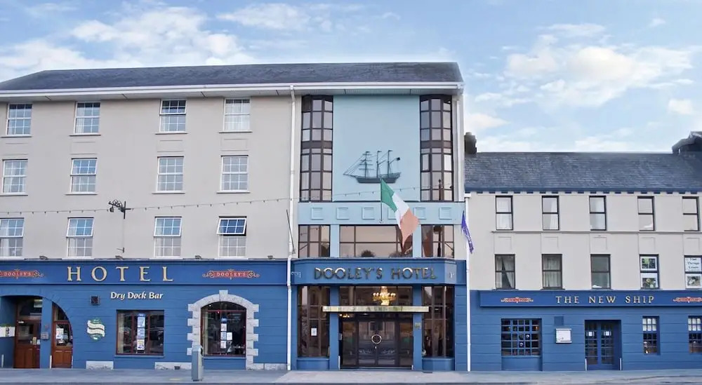 Dooley's Hotel