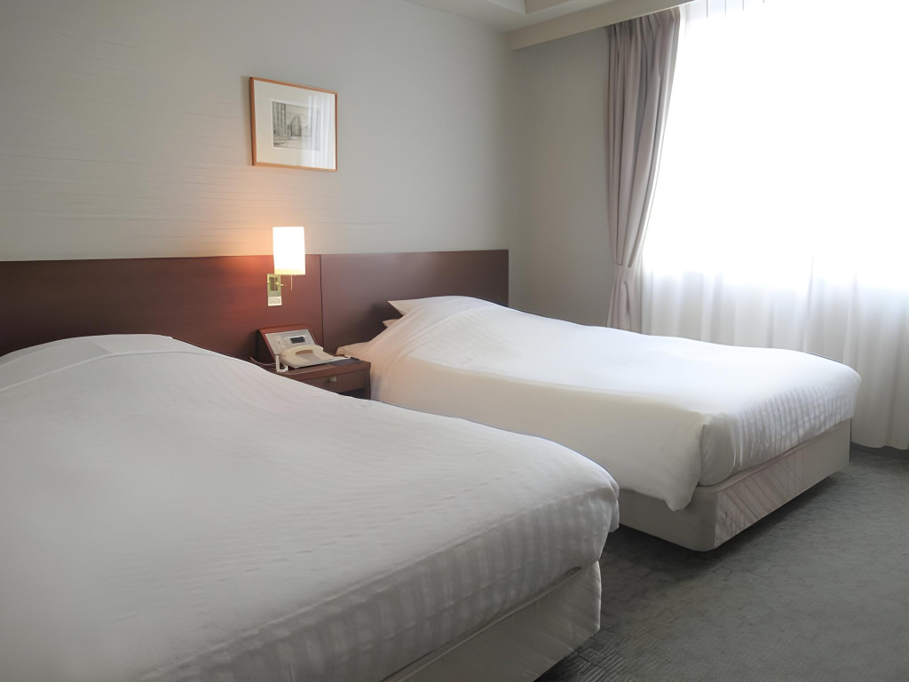 Mutsu Grand Hotel
