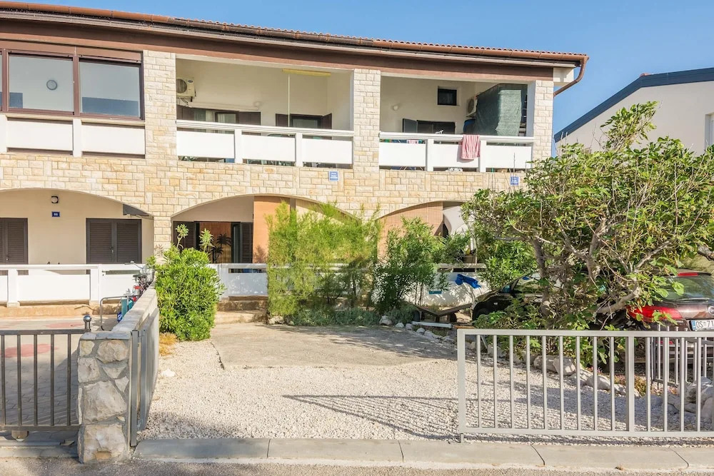 Apartments Nada