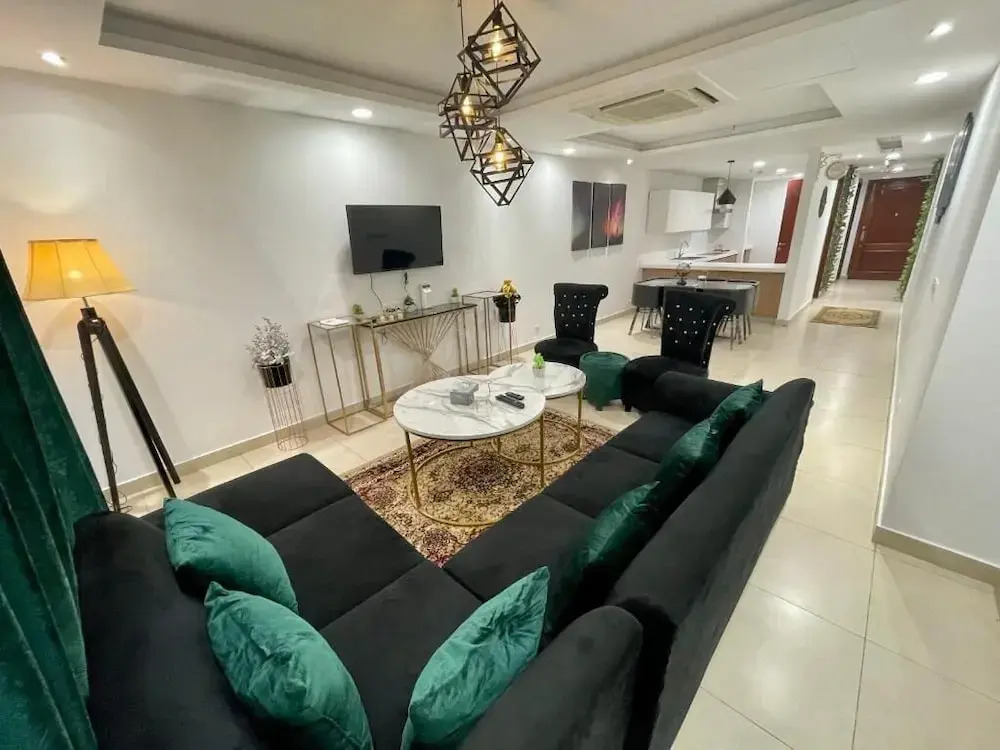 Air Reside Residency Apartment