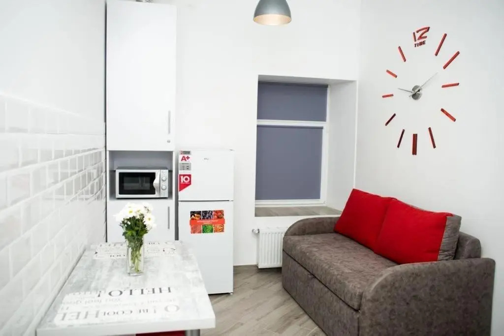 Three bedrooms on Square Rynok near Vernissage