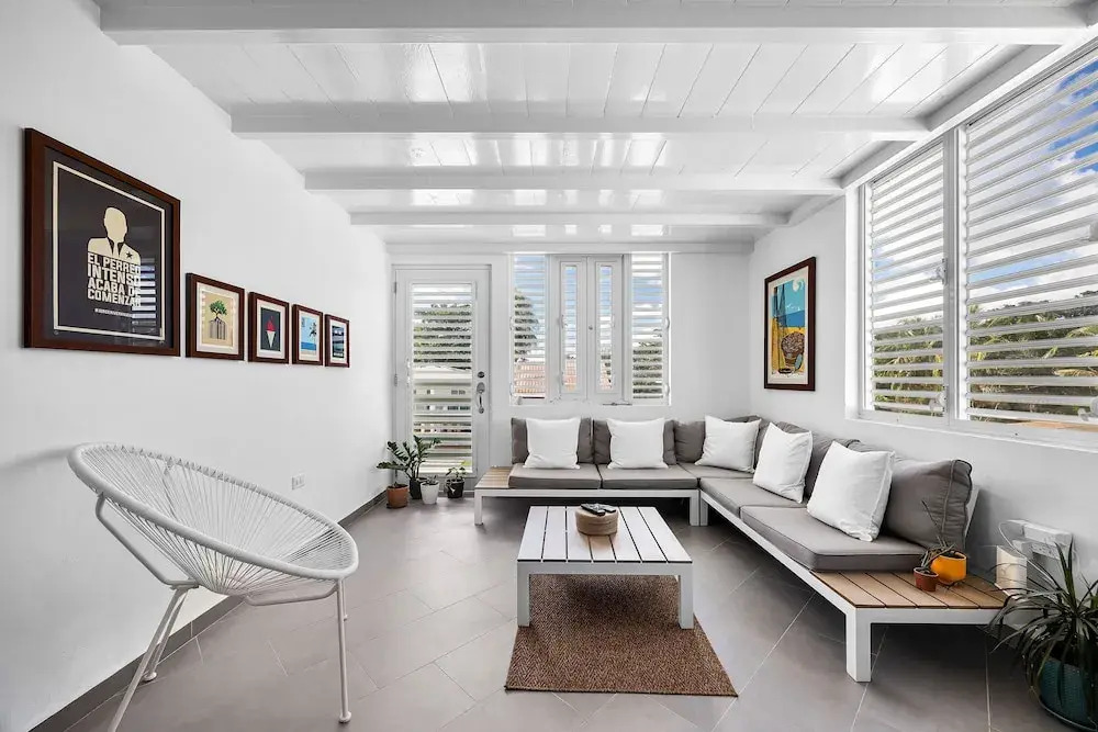 Beachfront With Pool Free Parking