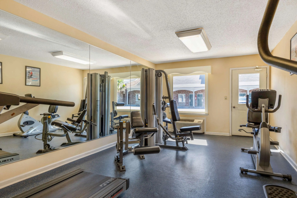 Best Western PLUS Santee Inn