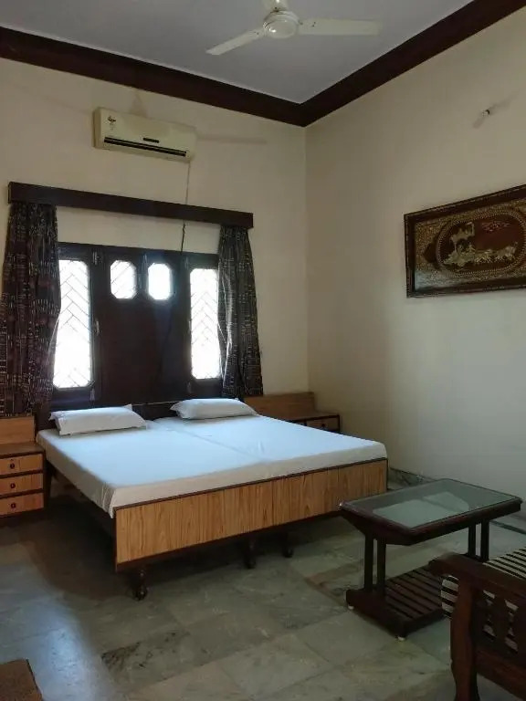 Ramkuti guest house