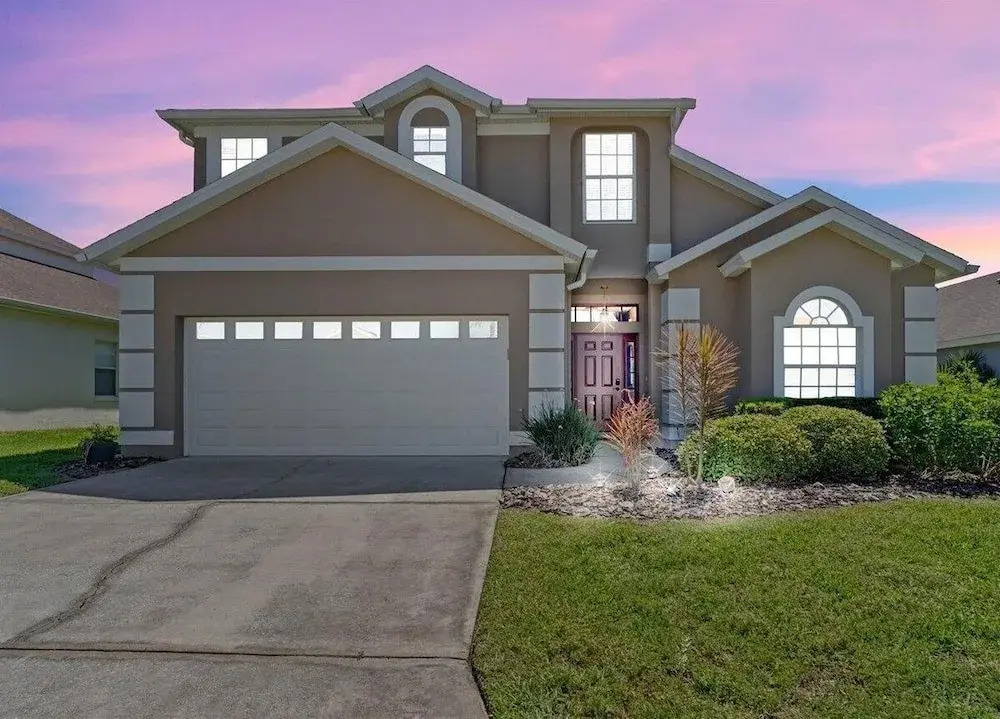 229 Corvina Drive Davenport, 5bed