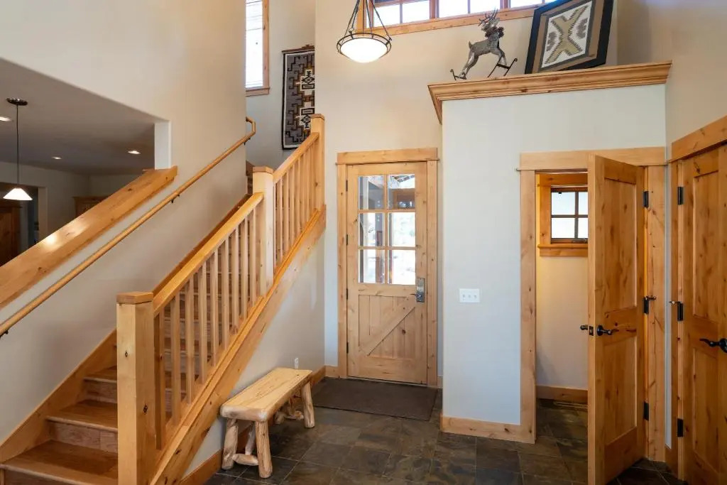 New Listing! Luxury 3 Bedroom Townhome in Old Greenwood-Walk to the Pavilion!