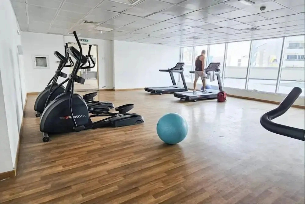 Vogue | Al Fahad Tower close to Mall of Emirates