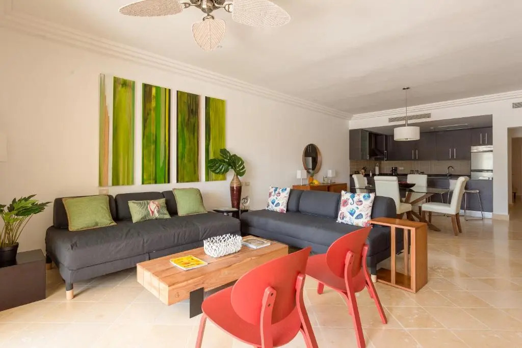 Luxe 1 BR Cap Cana, DR - Steps Away From Pool, King Bed, Caribbean Paradise!