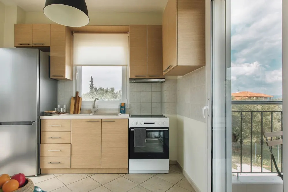 Chloe Apartments by QR booking