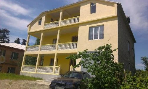 Nana's Guest House