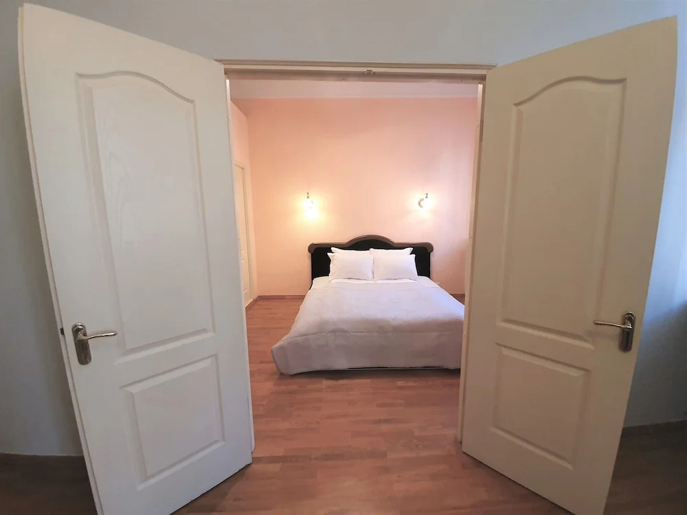Ап-ты WINWINSTAY Riverside Старый город