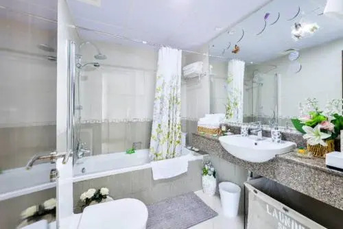 Beautiful 2Bed 2Baclcony in JLT, Dubai