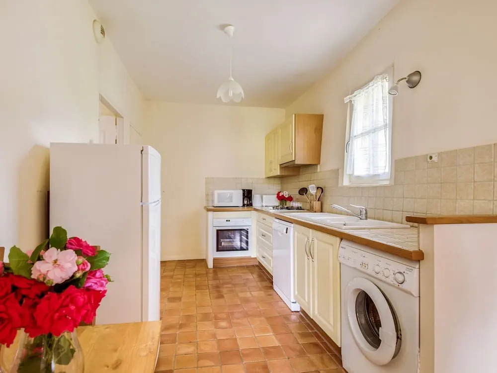 The Awning Housecosy Holiday Home in Rustrel With Swimming Pool