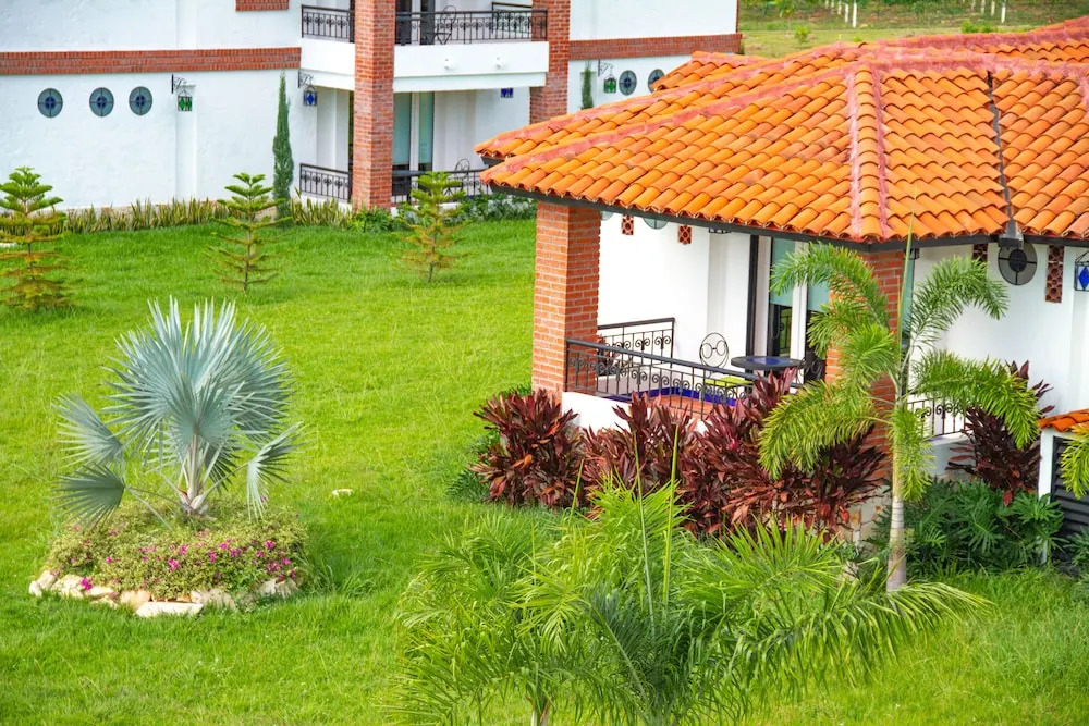 CASA BOHEMIA - Resort de Cerveza y vino