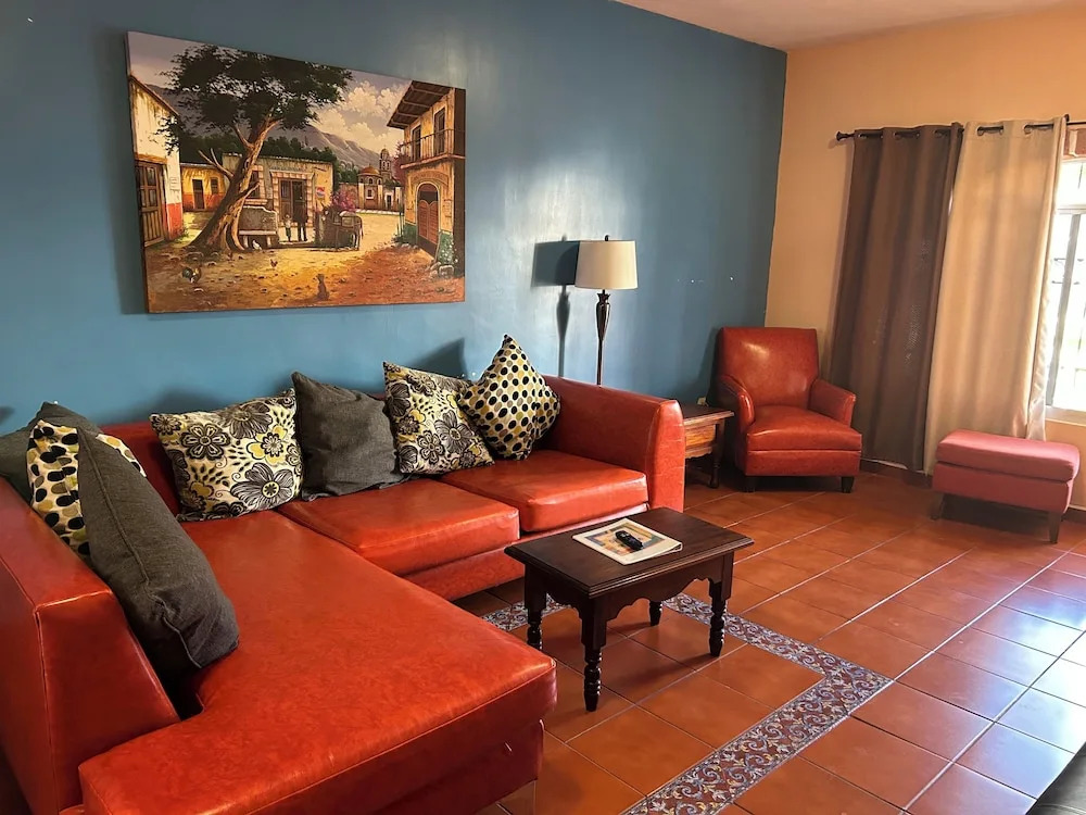 Casa de la Alegria 2 apartments
