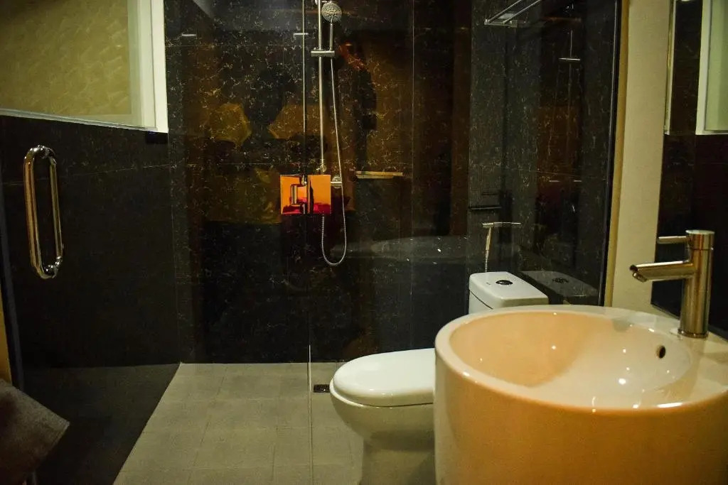 Sempre Premier Inn - MACTAN AIRPORT HOTEL